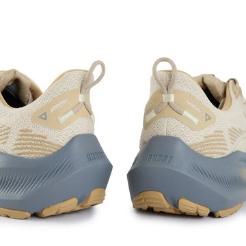 BROOKS GHOST TRAIL BLEACHED SAND — Stock
