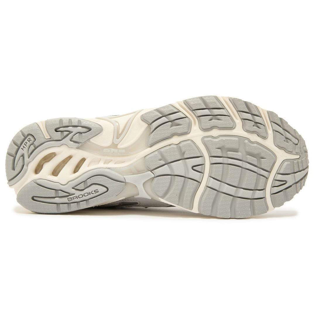 BROOKS ADRENALINE GTS 4 WHITE SILVER