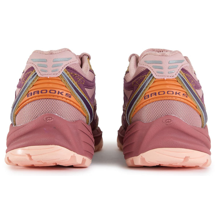 BROOKS CASCADIA 1 WOODROSE ROGUE PICKLED BEET
