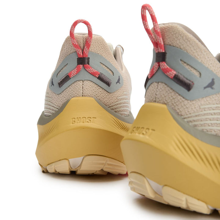 BROOKS X STAPLE GHOST TRAIL GREY PINK