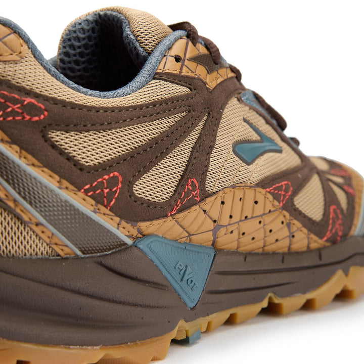 BROOKS X STAPLE CASCADIA 1 BROWN PINK BLUE