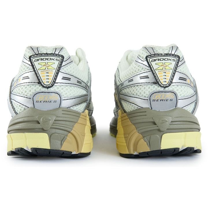 BROOKS ADRENALINE GTS 10 CANARY GREEN YELLOW — Stock 