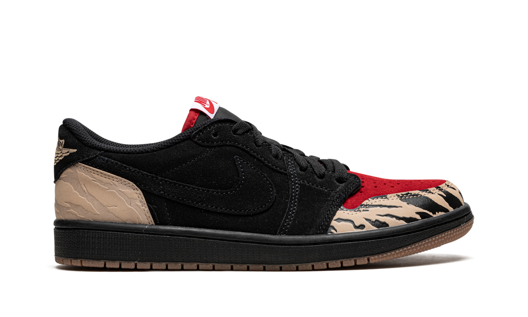 SOLEFLY X AIR JORDAN 1 RETRO LOW CARNIVORE