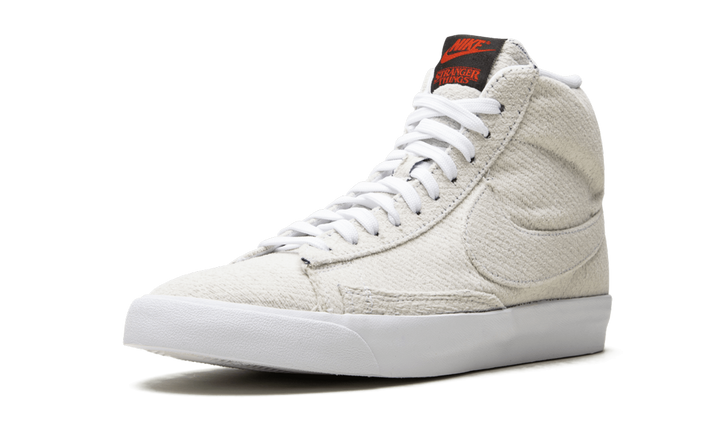 STRANGER THINGS X NIKE BLAZER MID QS SAIL