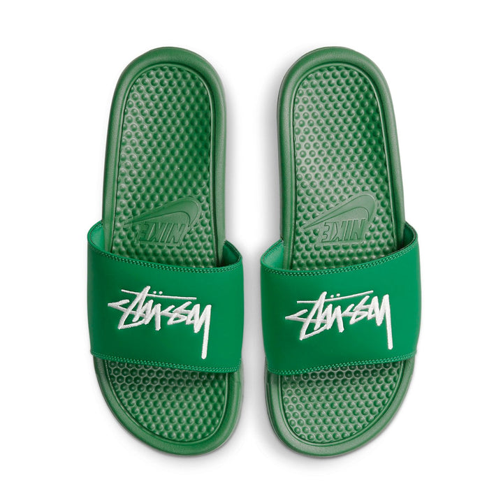 STUSSY X NIKE BENASSI SLIDE PINE GREEN