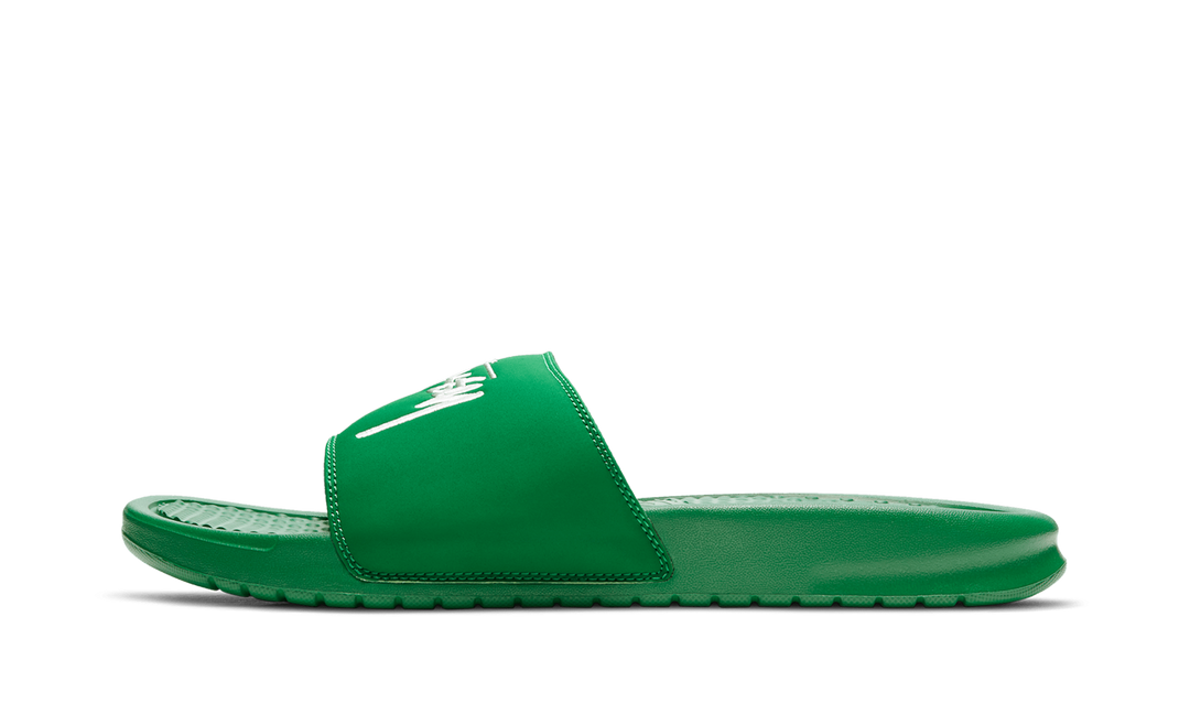 STUSSY X NIKE BENASSI SLIDE PINE GREEN
