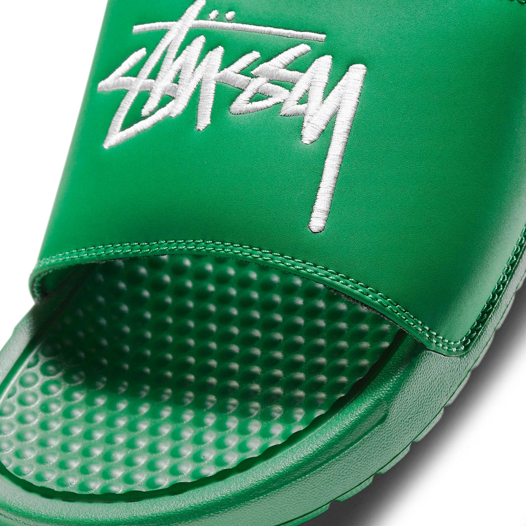STUSSY X NIKE BENASSI SLIDE PINE GREEN