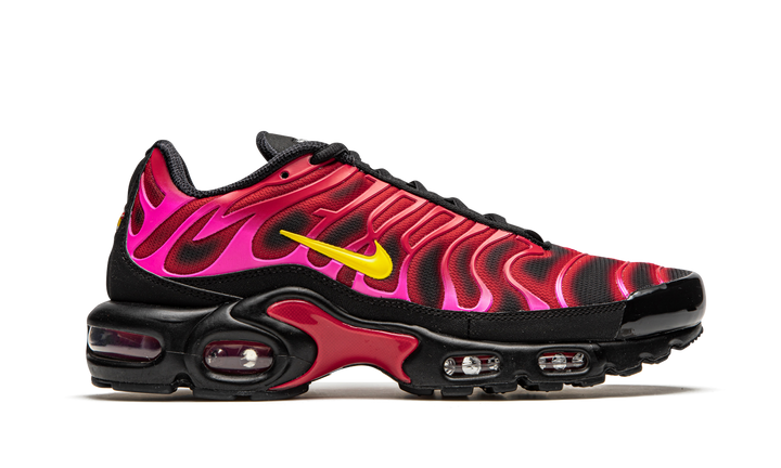 SUPREME NIKE AIR MAX PLUS RED