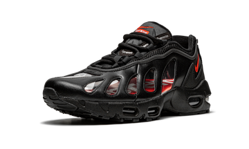 SUPREME X NIKE AIR MAX 96 BLACK — Stock