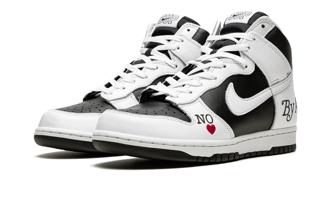 SUPREME X NIKE SB DUNK HIGH BY ANY MEANS BLACK
