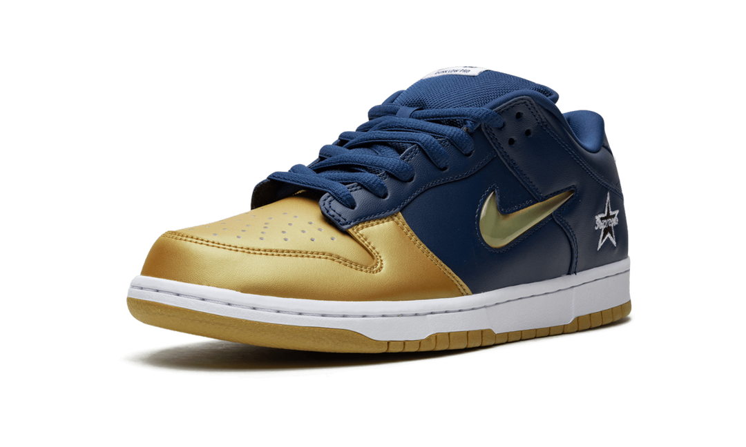 SUPREME X NIKE SB DUNK LOW GOLD NAVY