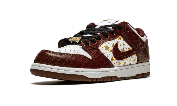 SUPREME X NIKE SB DUNK LOW STARS BARKROOT BROWN