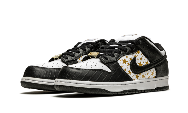 SUPREME X NIKE SB DUNK LOW STARS BLACK