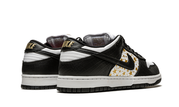 SUPREME X NIKE SB DUNK LOW STARS BLACK — Stock