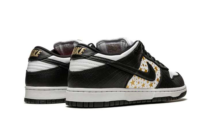 SUPREME X NIKE SB DUNK LOW STARS BLACK