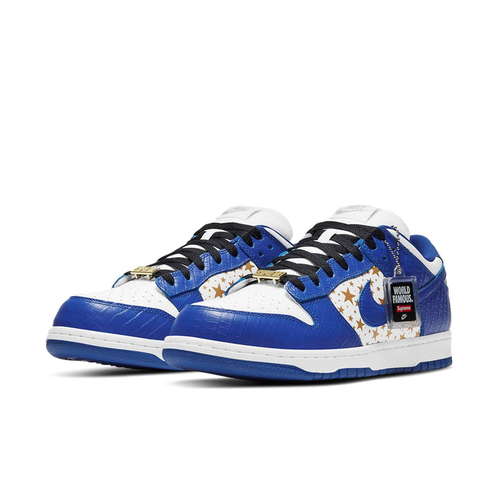 SUPREME X NIKE SB DUNK LOW STARS HYPER BLUE