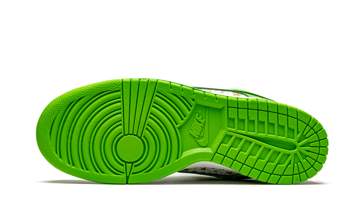 SUPREME X NIKE SB DUNK LOW STARS MEAN GREEN