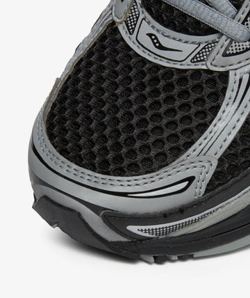 SAUCONY PROGRID OMNI 9 'BLACK SILVER'