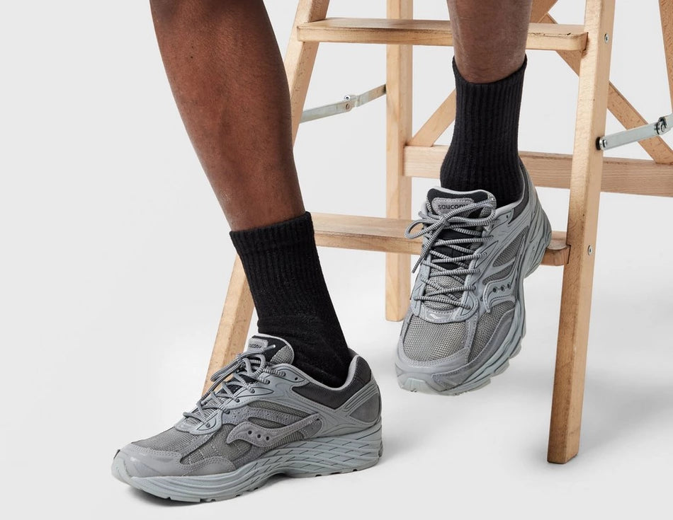 SAUCONY PROGRID OMNI 9 ARMOR GREY