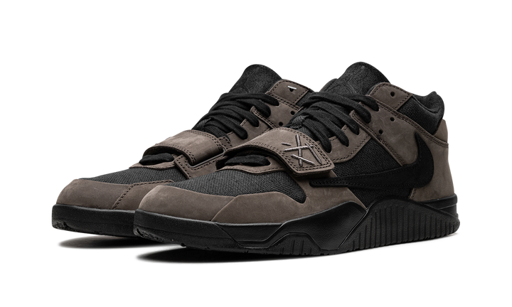 NIKE TRAVIS SCOTT X JORDAN JUMPMAN JACK TR DARK MOCHA