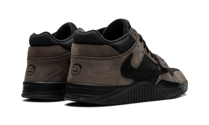 NIKE TRAVIS SCOTT X JORDAN JUMPMAN JACK TR DARK MOCHA