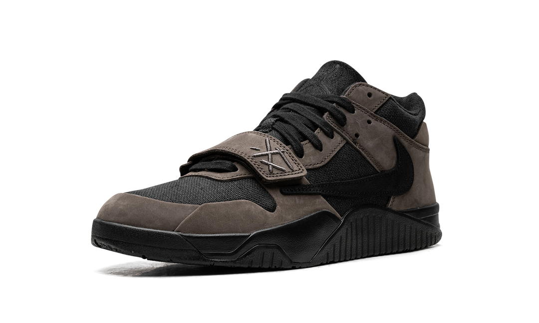 NIKE TRAVIS SCOTT X JORDAN JUMPMAN JACK TR DARK MOCHA