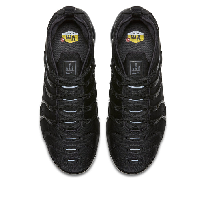 NIKE TRIPLE BLACK AIR VAPORMAX PLUS