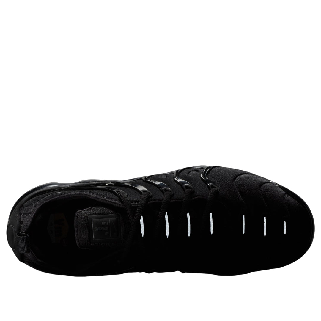 NIKE TRIPLE BLACK AIR VAPORMAX PLUS