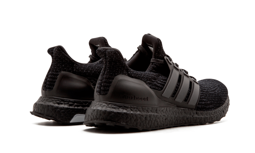 ADIDAS TRIPLE BLACK ULTRABOOST 3.0