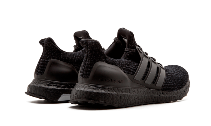ADIDAS TRIPLE BLACK ULTRABOOST 3.0