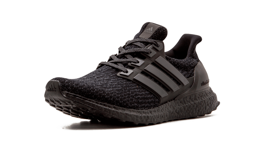 ADIDAS TRIPLE BLACK ULTRABOOST 3.0