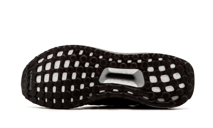 ADIDAS TRIPLE BLACK ULTRABOOST 3.0