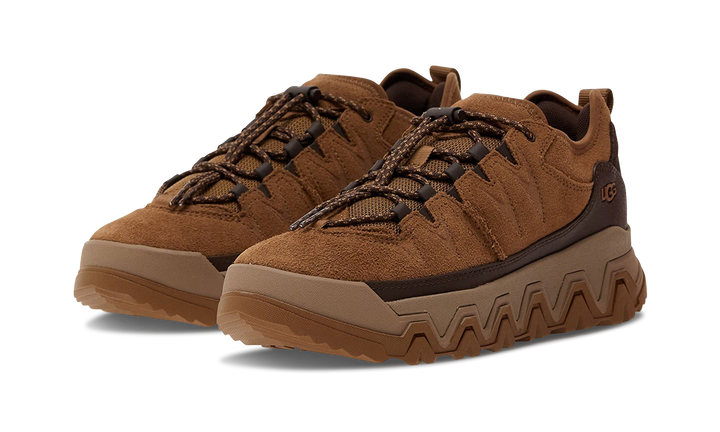 UGG CAPTRAIL LOW CHESTNUT
