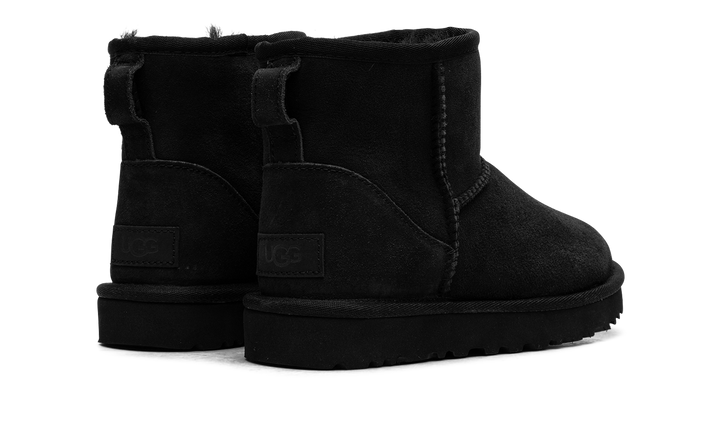 UGG CLASSIC MINI II BOOT BLACK WOMENS