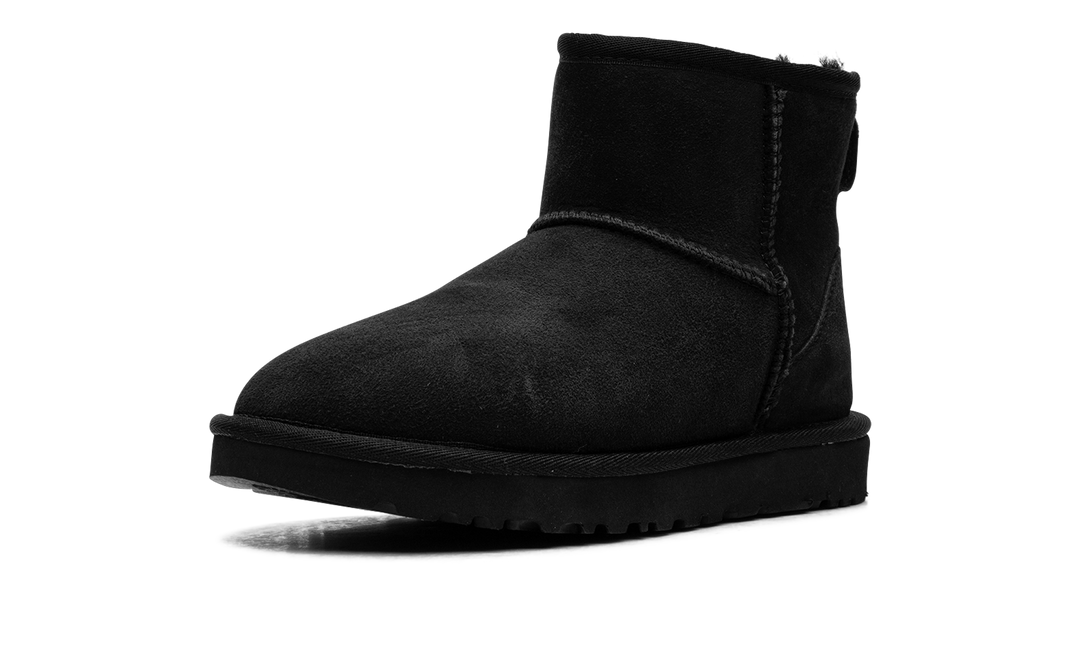 UGG CLASSIC MINI II BOOT BLACK WOMENS