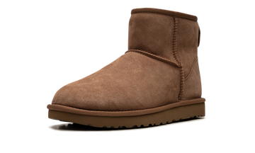 UGG CLASSIC MINI II BOOT CHESTNUT WOMENS — Stock