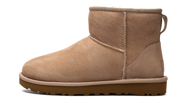 UGG CLASSIC MINI II BOOT SAND WOMENS
