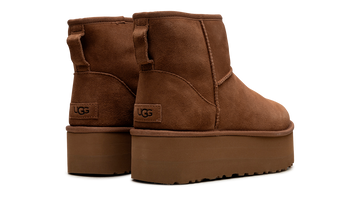 UGG CLASSIC MINI PLATFORM BOOT CHESTNUT (WOMEN'S) — Stock