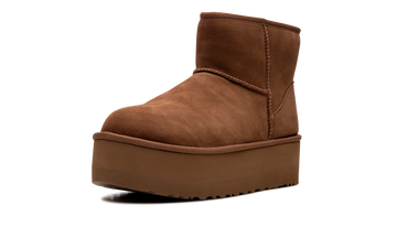 UGG CLASSIC MINI PLATFORM BOOT CHESTNUT (WOMEN'S) — Stock