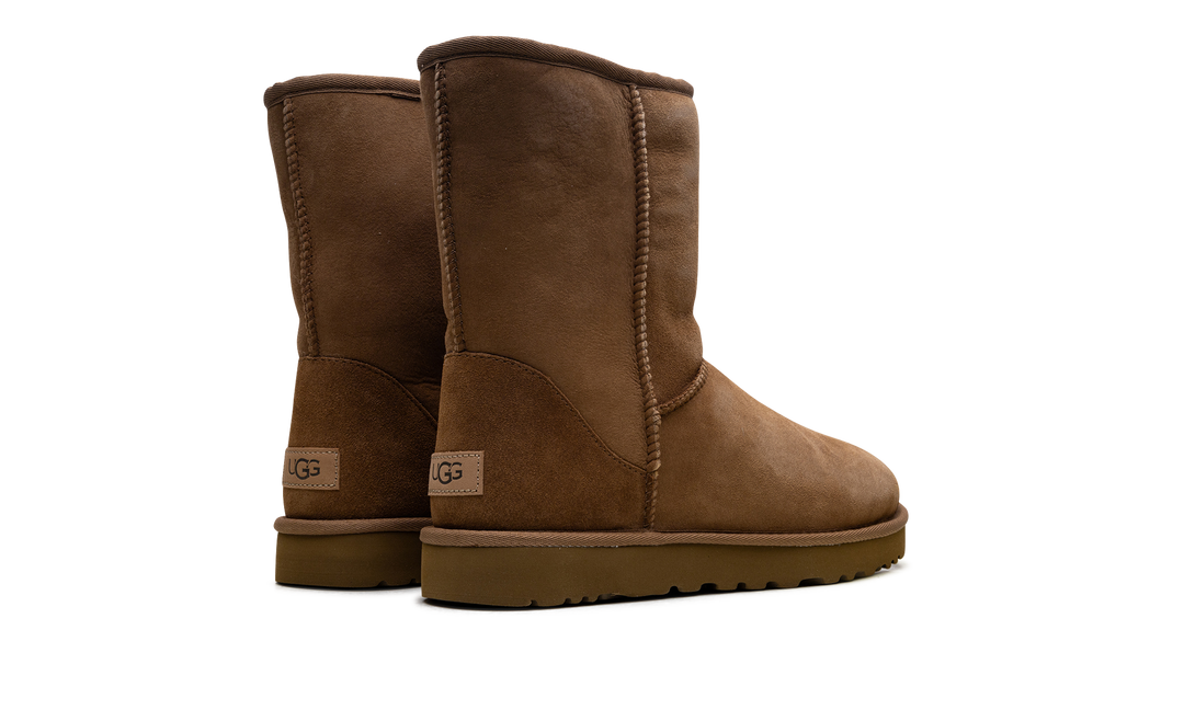 UGG CLASSIC SHORT II BOOT CHESTNUT WOMENS