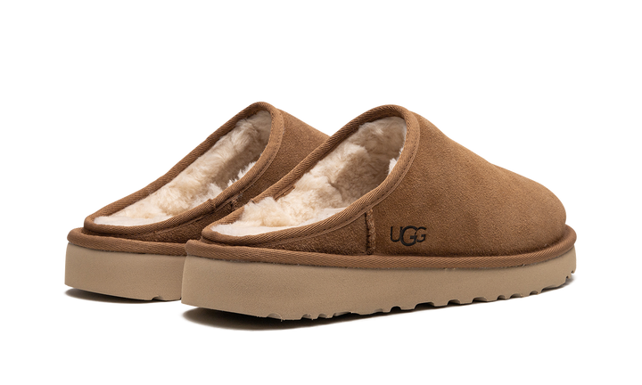UGG CLASSIC SLIP-ON CHESTNUT
