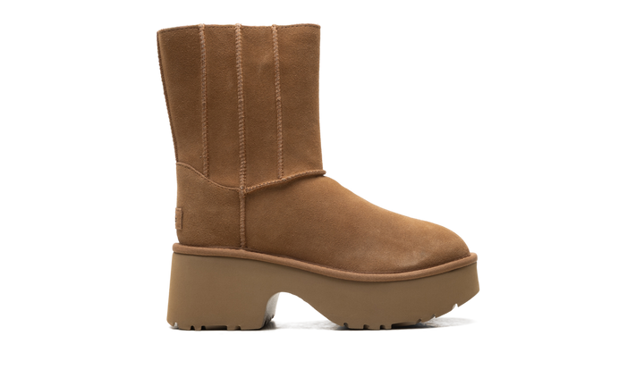 UGG CLASSIC TWIN SEAM NEW HEIGHTS BOOT CHESTNUT WOMENS