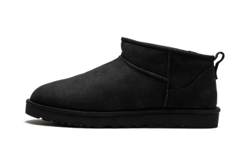 UGG CLASSIC ULTRA MINI BOOT BLACK — Stock