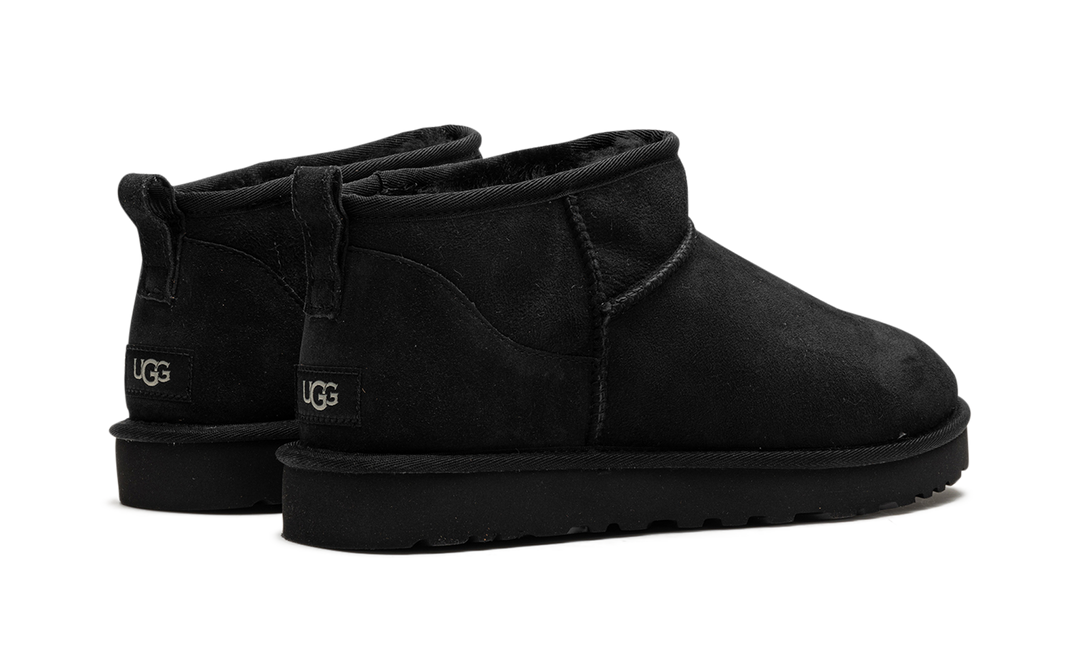 UGG CLASSIC ULTRA MINI BOOT BLACK