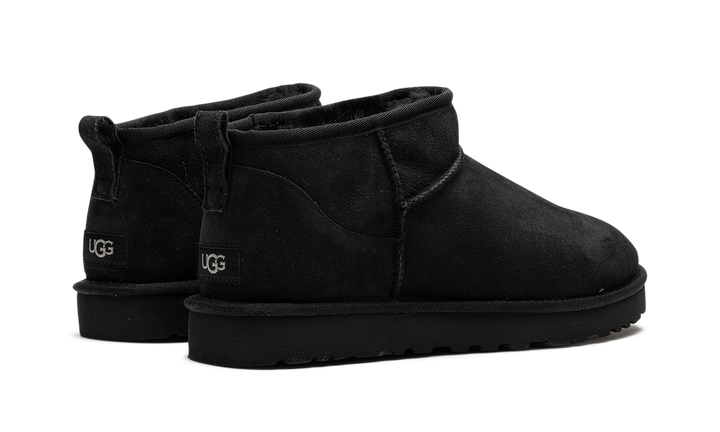 UGG CLASSIC ULTRA MINI BOOT BLACK