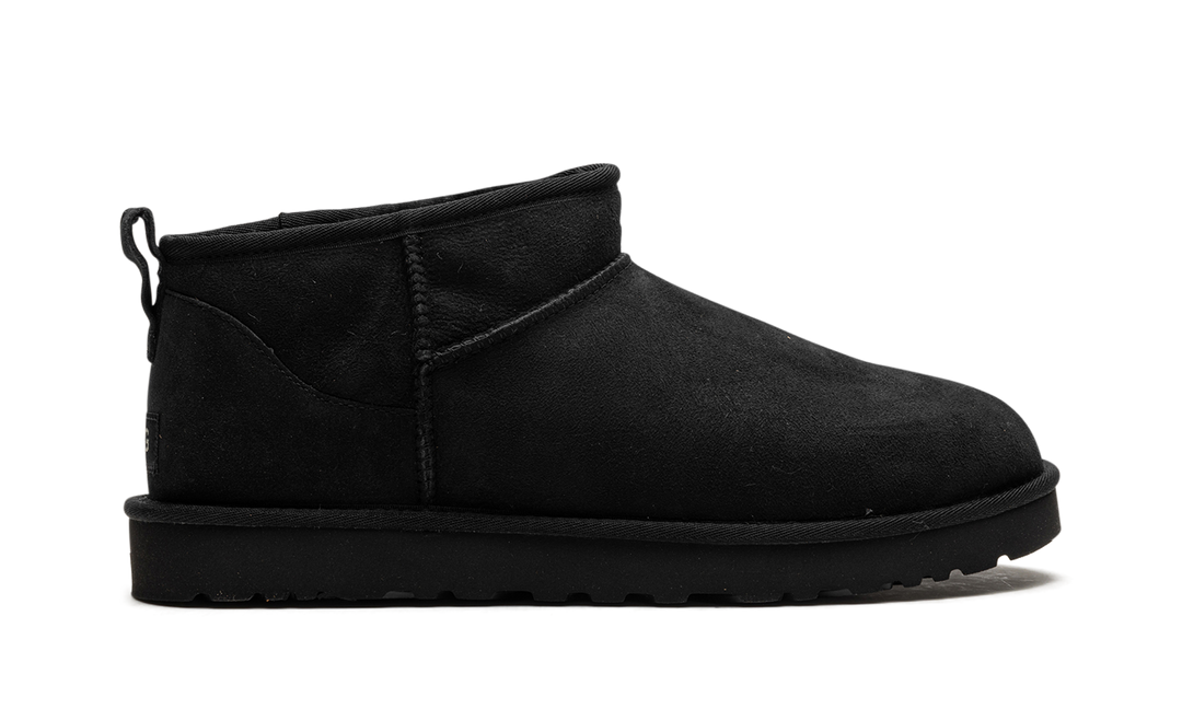 UGG CLASSIC ULTRA MINI BOOT BLACK