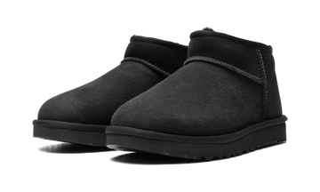 UGG CLASSIC ULTRA MINI BOOT BLACK (WOMEN'S) — Stock