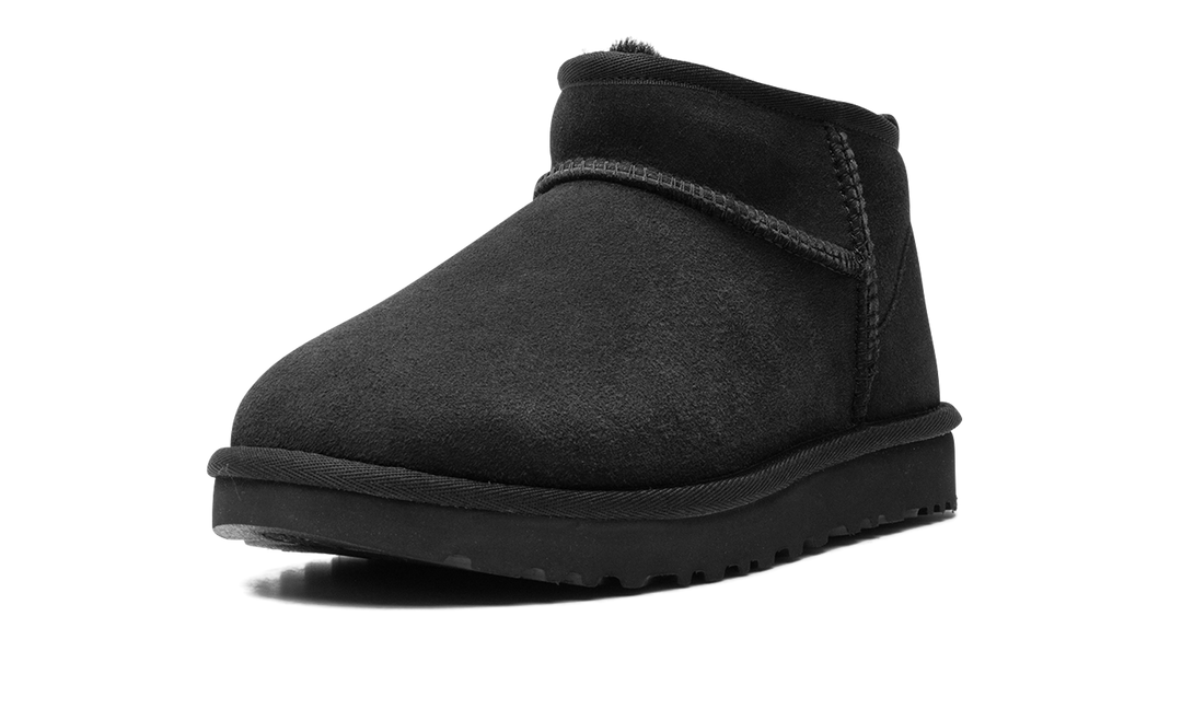 UGG CLASSIC ULTRA MINI BOOT BLACK (WOMEN&