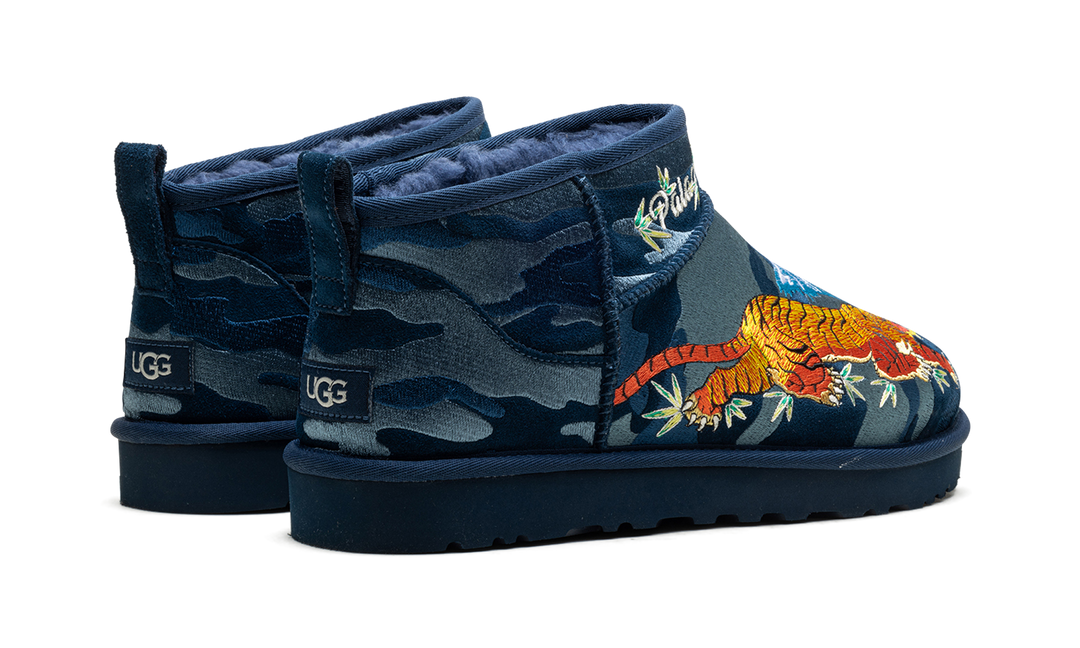 UGG CLASSIC ULTRA MINI BOOT PALACE NAVY CAMO