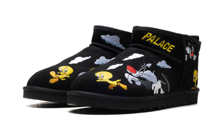 UGG CLASSIC ULTRA MINI BOOT PALACE X LOONEY TUNES BLACK